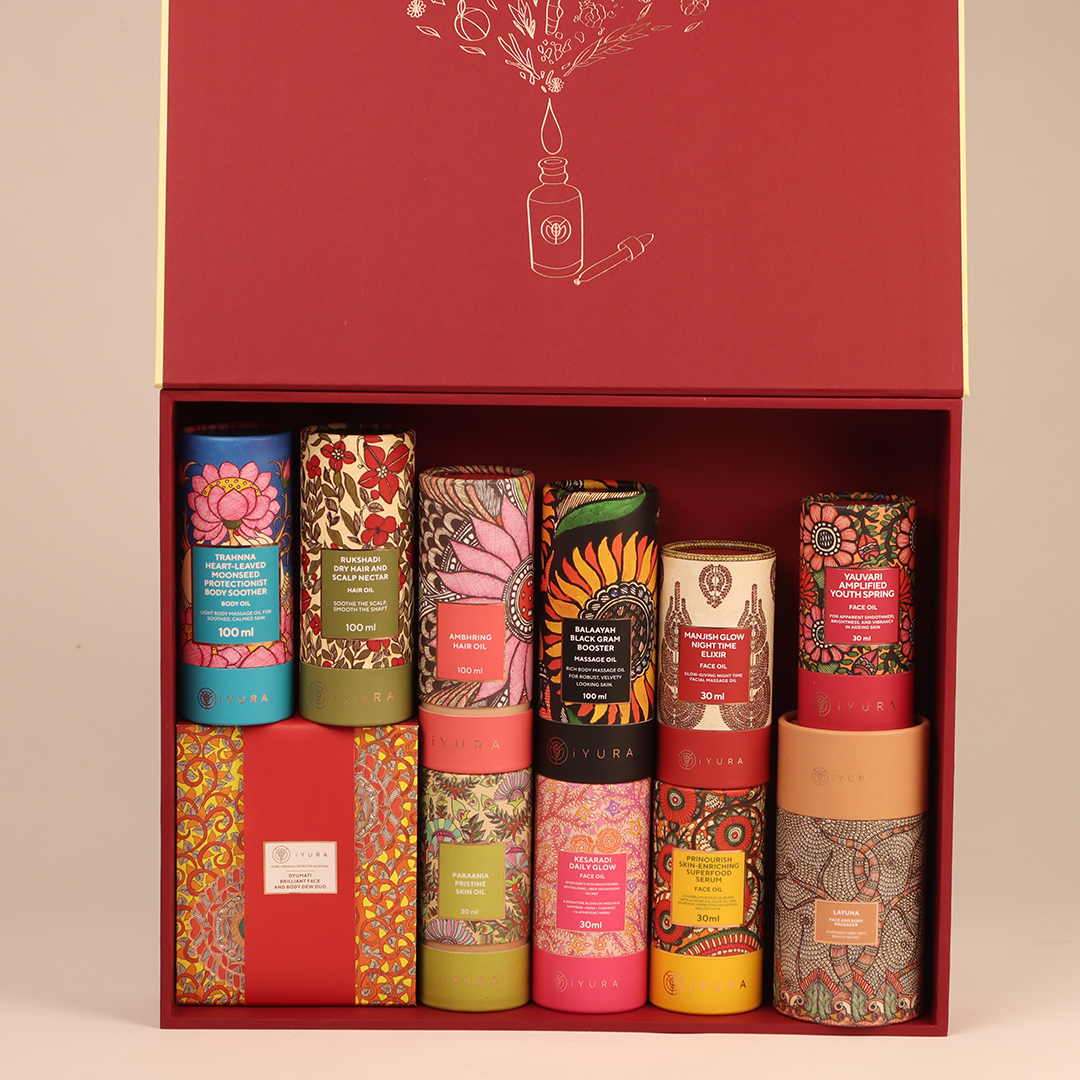 The iYURA Vault - 12 Productos iYURA Premium en un Cofre de Coleccionista