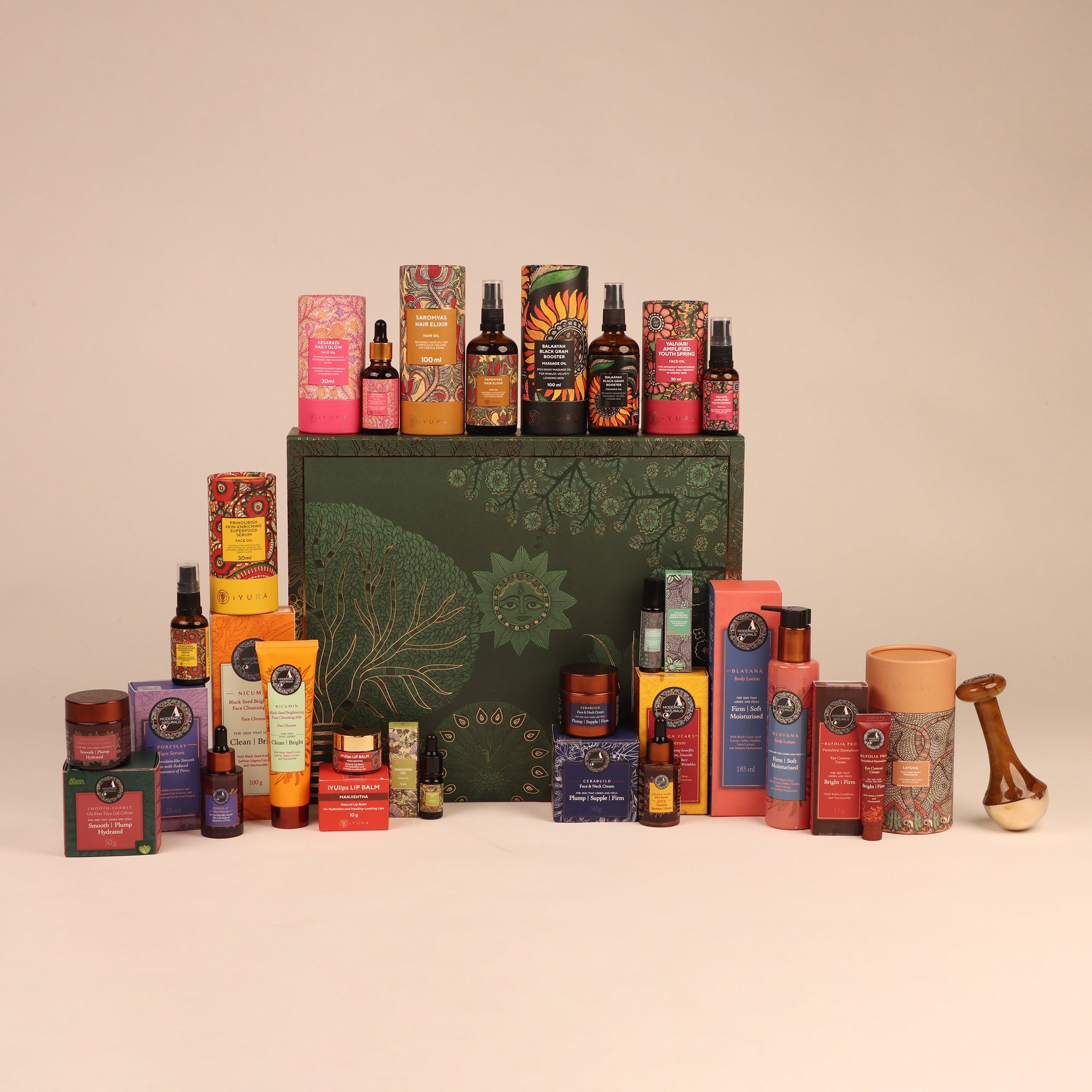 The Ayurveda Experience Treasure Box - 16 superventas de siempre en una caja de lujo hecha a medida | Súper Ahorro