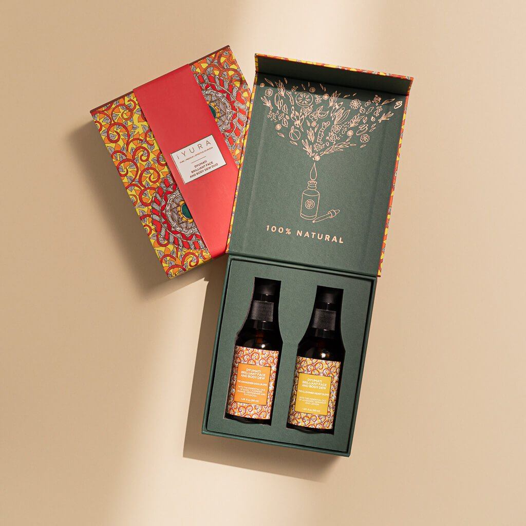 The iYURA Vault - 12 Productos iYURA Premium en un Cofre de Coleccionista