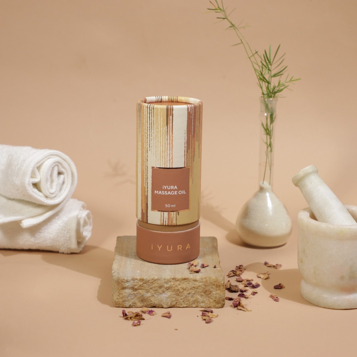 Masajeador facial y corporal Layuna más aceite de masaje iYURA Gratis